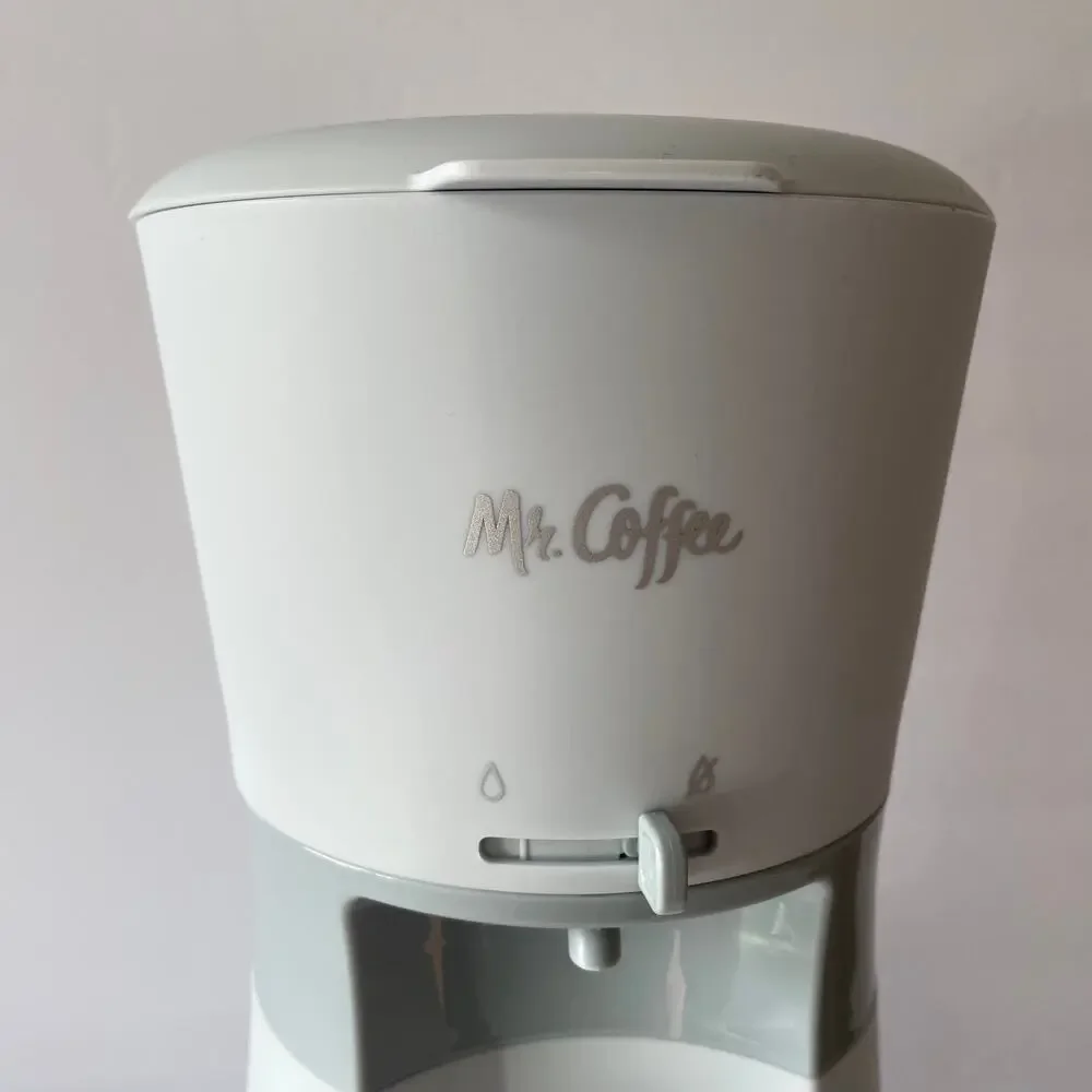 NEW Mr. Coffee Single Serve Iced Coffee Maker BVMC -ICMCG Light Gray
